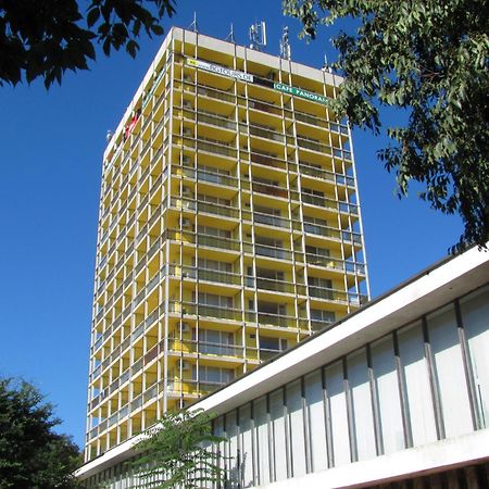International Home Of Scientists Joliot Curie Saints Constantine and Helena Bagian luar foto
