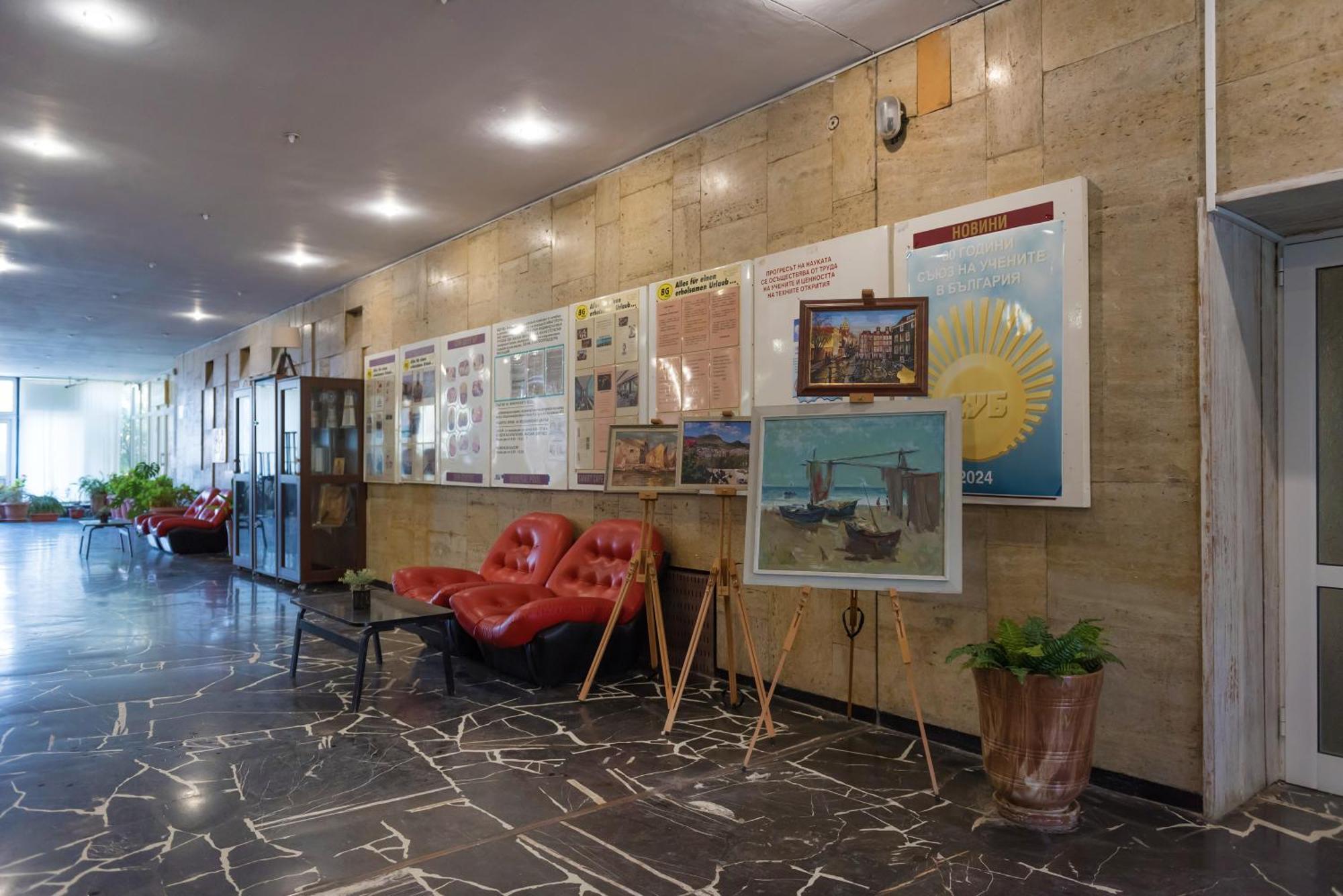 International Home Of Scientists Joliot Curie Saints Constantine and Helena Bagian luar foto
